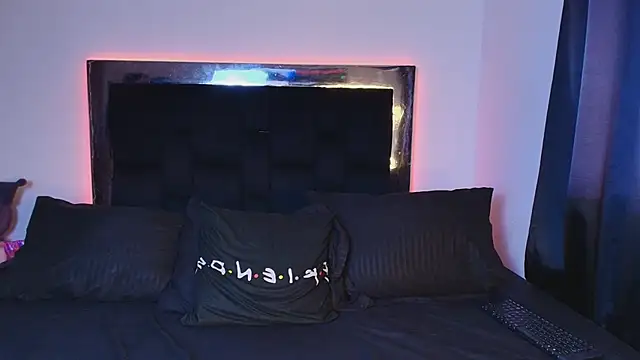 madisonwalkeeer online show from 02.14.26