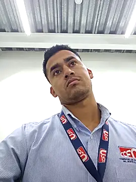 Snapshot of Eljilipoyas69 chatting on 11.18.25 Eljilipoyas69 online show from 11.18.25