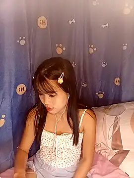 AnnewithanE online show from 10.30.25