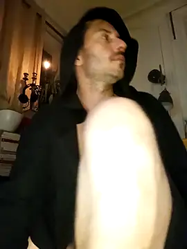 branletteur online show from 11.08.25