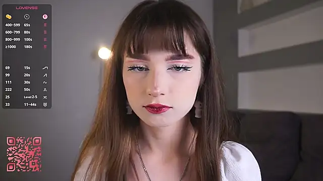 Snapshot of DreamyDaisy chatting on 10.01.25 DreamyDaisy online show from 10.01.25