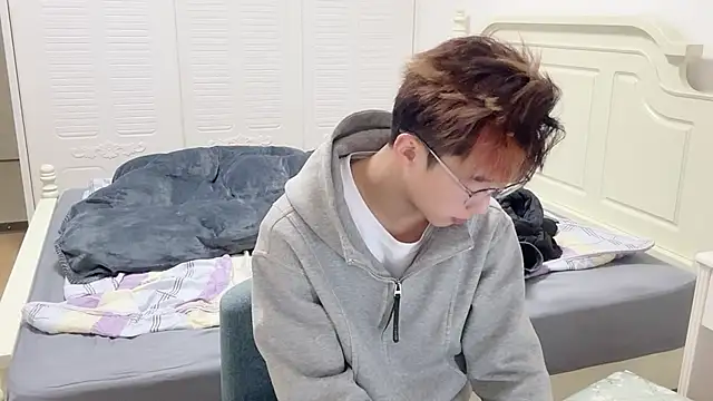 STxuguanhan online show from 11.25.25