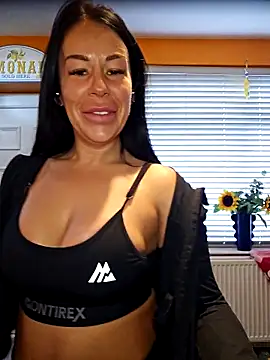 Filthymaddymilfy25 online show from 03.24.26