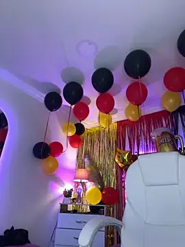 Snapshot of Ashley_parkerr chatting on 10.01.25 Ashley parkerr online show from 10.01.25