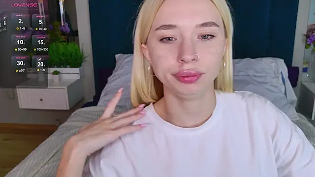 RachelColon online show from 09.18.25