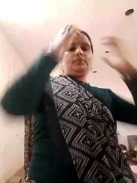 Suhani hot12 online show from 03.13.26