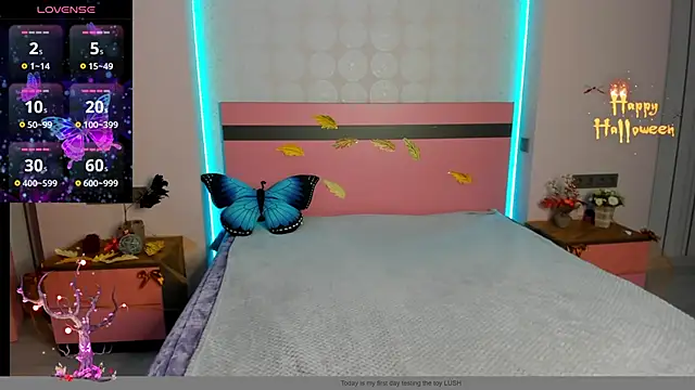 Snapshot of MeryMidnight chatting on 11.03.25 MeryMidnight online show from 11.03.25