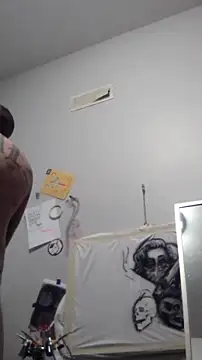 Snapshot of Fine10ne chatting on 01.19.26 Fine10ne online show from 01.19.26