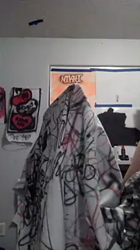 Snapshot of Fine10ne chatting on 02.05.26 Fine10ne online show from 02.05.26