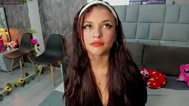 yiyisandoval online show from 04.03.26