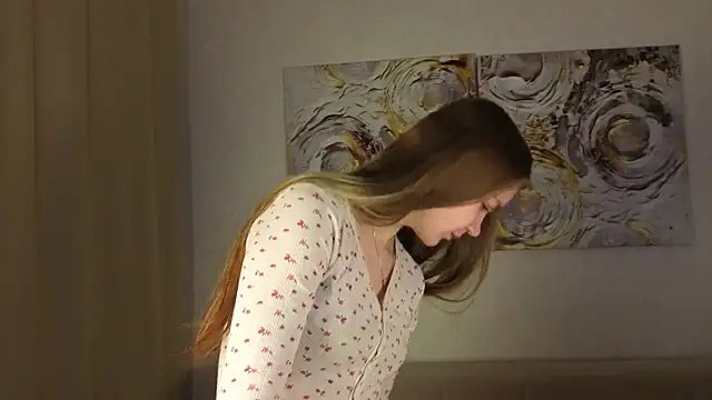 Snapshot of Angel_oci chatting on 11.20.25 Angel oci online show from 11.20.25