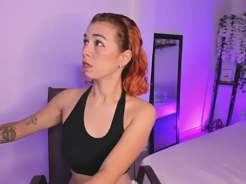 selene boyer online show from 11.11.25