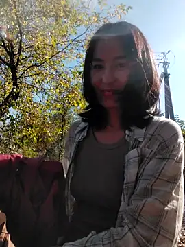 Snapshot of Luu-Lii777 chatting on 09.19.25 Luu-Lii777 online show from 09.19.25