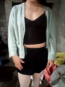 Snapshot of Phuong_xxx chatting on 12.21.25 Phuong xxx online show from 12.21.25