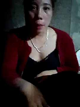 Snapshot of Phuong_xxx chatting on 01.11.26 Phuong xxx online show from 01.11.26