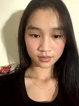 Snapshot of -Lie-06 chatting on 10.15.25 -Lie-06 online show from 10.15.25