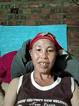 me-cute online show from 09.11.25