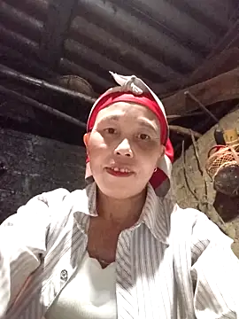 me-cute online show from 11.01.25