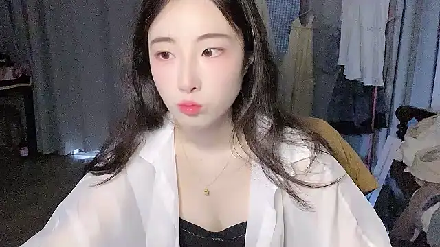 Freya7777 online show from 09.10.25