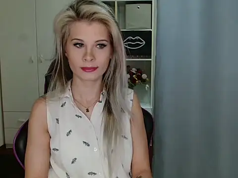 KristineGlow online show from 02.12.26