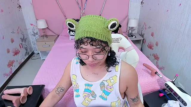 SafiroAgataaa online show from 10.15.25