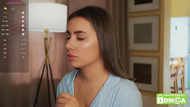 Snapshot of KateCarrey chatting on 09.16.25 KateCarrey online show from 09.16.25