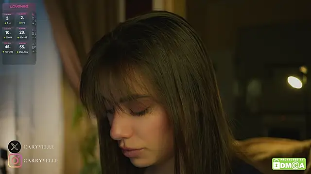 Snapshot of KateCarrey chatting on 11.18.25 KateCarrey online show from 11.18.25