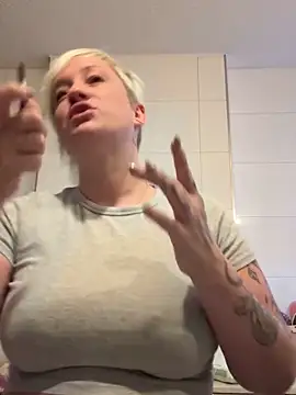 Rozendefotz online show from 10.20.25