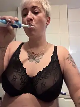 Rozendefotz online show from 11.17.25