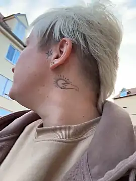 Rozendefotz online show from 11.28.25