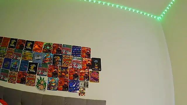 Snapshot of risktakinndolo chatting on 09.22.25 risktakinndolo online show from 09.22.25