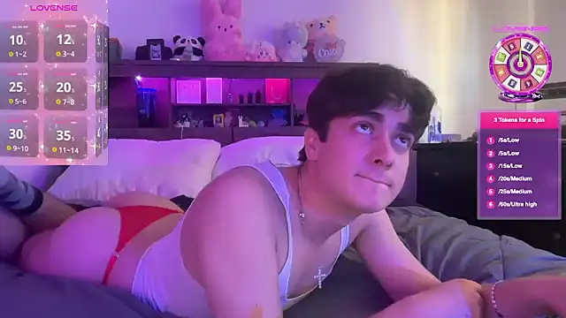 Snapshot of michaeltorrexxx chatting on 03.11.26 michaeltorrexxx online show from 03.11.26