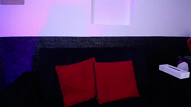 Annie A  online show from 10.20.25