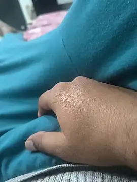 Snapshot of bigdick_lickingexpert08 chatting on 11.16.25 bigdick lickingexpert08 online show from 11.16.25