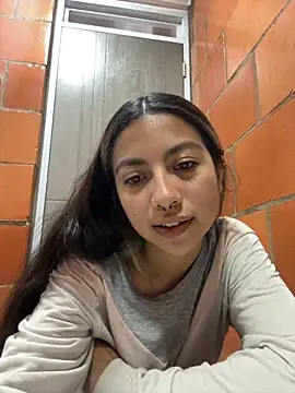 Snapshot of LunaRichy_ chatting on 09.16.25 LunaRichy online show from 09.16.25