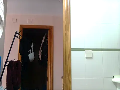 Snapshot of BarbiieeMiauh chatting on 09.17.25 BarbiieeMiauh online show from 09.17.25