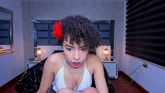 Lucia jane online show from 12.04.25