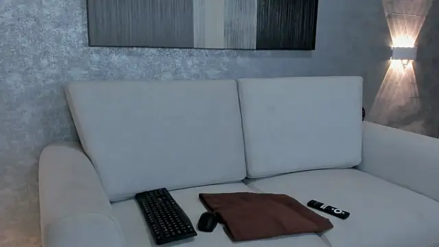 Snapshot of Lucia_jane chatting on 05.29.26 Lucia jane online show from 05.29.26