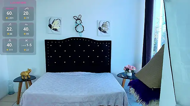 SammySmall F w online show from 11.11.25