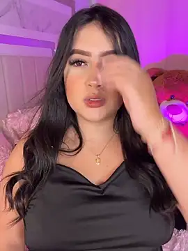 Snapshot of Emiily_Moore1 chatting on 10.01.25 Emiily Moore1 online show from 10.01.25