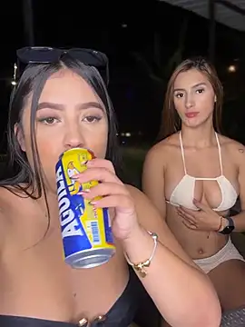 Snapshot of Emiily_Moore1 chatting on 02.04.26 Emiily Moore1 online show from 02.04.26