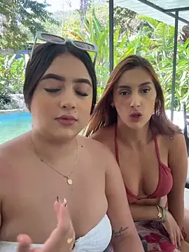 Snapshot of Emiily_Moore1 chatting on 02.05.26 Emiily Moore1 online show from 02.05.26