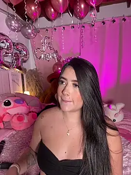 Snapshot of Emiily_Moore1 chatting on 02.07.26 Emiily Moore1 online show from 02.07.26