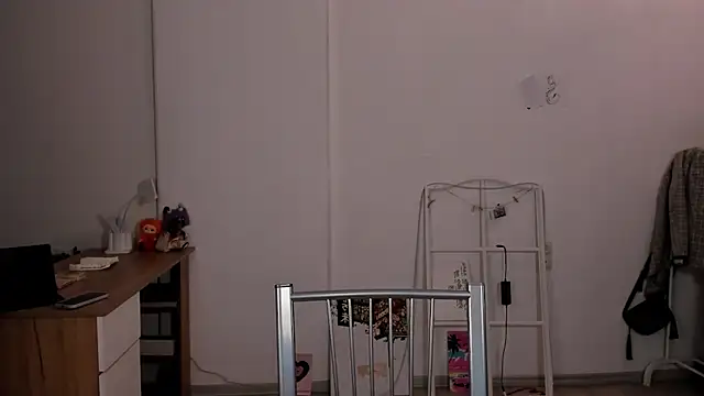 VesperaCeleste online show from 02.23.26