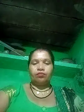 Snapshot of Manavi_x chatting on 09.08.25 Manavi x online show from 09.08.25