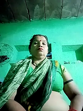 Snapshot of Manavi_x chatting on 09.12.25 Manavi x online show from 09.12.25