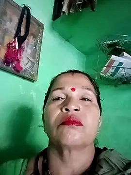 Snapshot of Manavi_x chatting on 10.21.25 Manavi x online show from 10.21.25