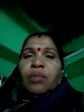 Snapshot of Manavi_x chatting on 04.25.26 Manavi x online show from 04.25.26