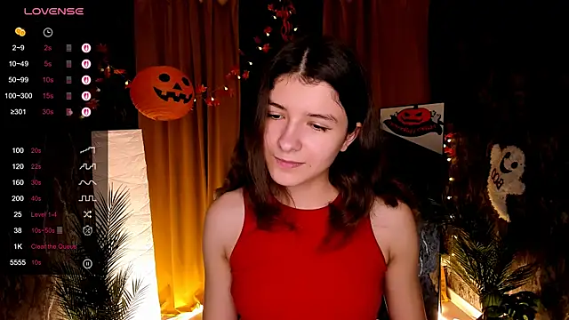 Snapshot of amy_cute_cat chatting on 11.01.25 amy cute cat online show from 11.01.25