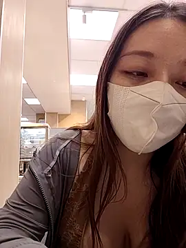 Lovelyanan online show from 10.02.25